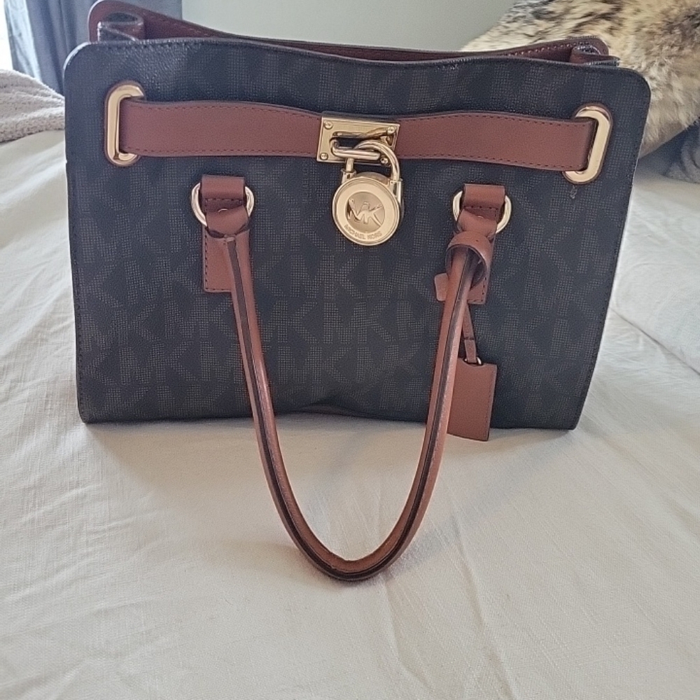 Michael Kors Hamilton Leather Bag Brown Logo with Dust Bag - Picture 3 of 13